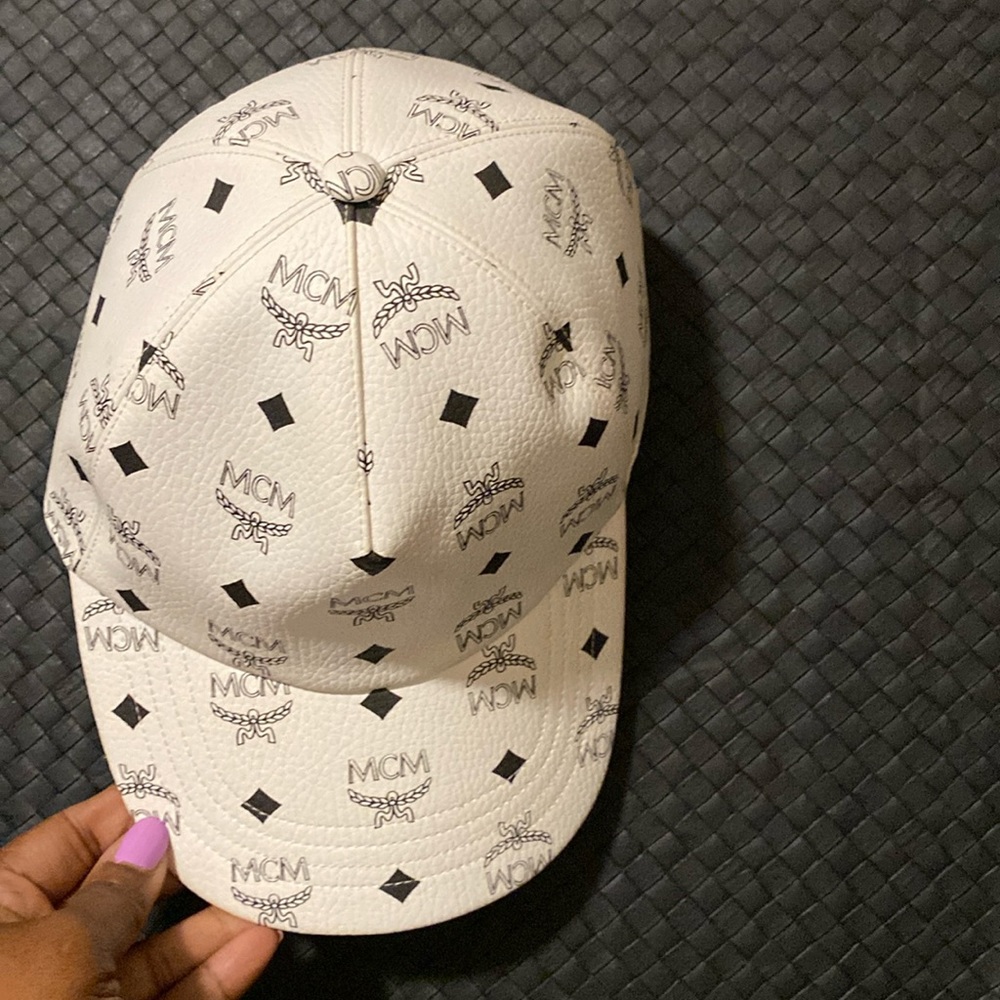 Men’s MCM hat but it’s Universal! Worn once great condition.